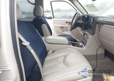 2004 Cadillac Escalade Standard from USA, damaged, VIN 1GYEK63N84R198607